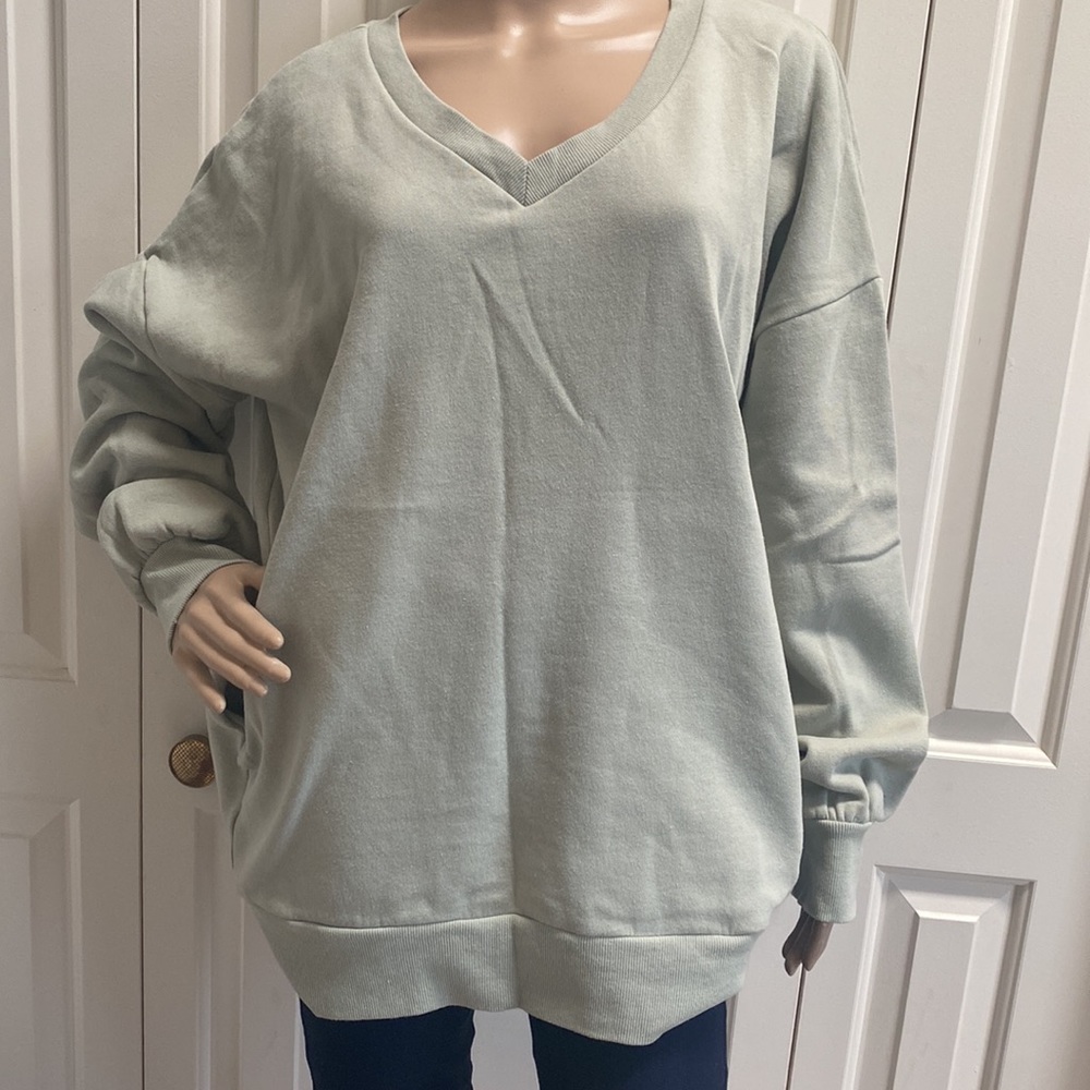 NWOT Zenana Outfitters Womens 1X Sage Green Sweatshirt. So soft! With pockets. - Picture 6 of 12
